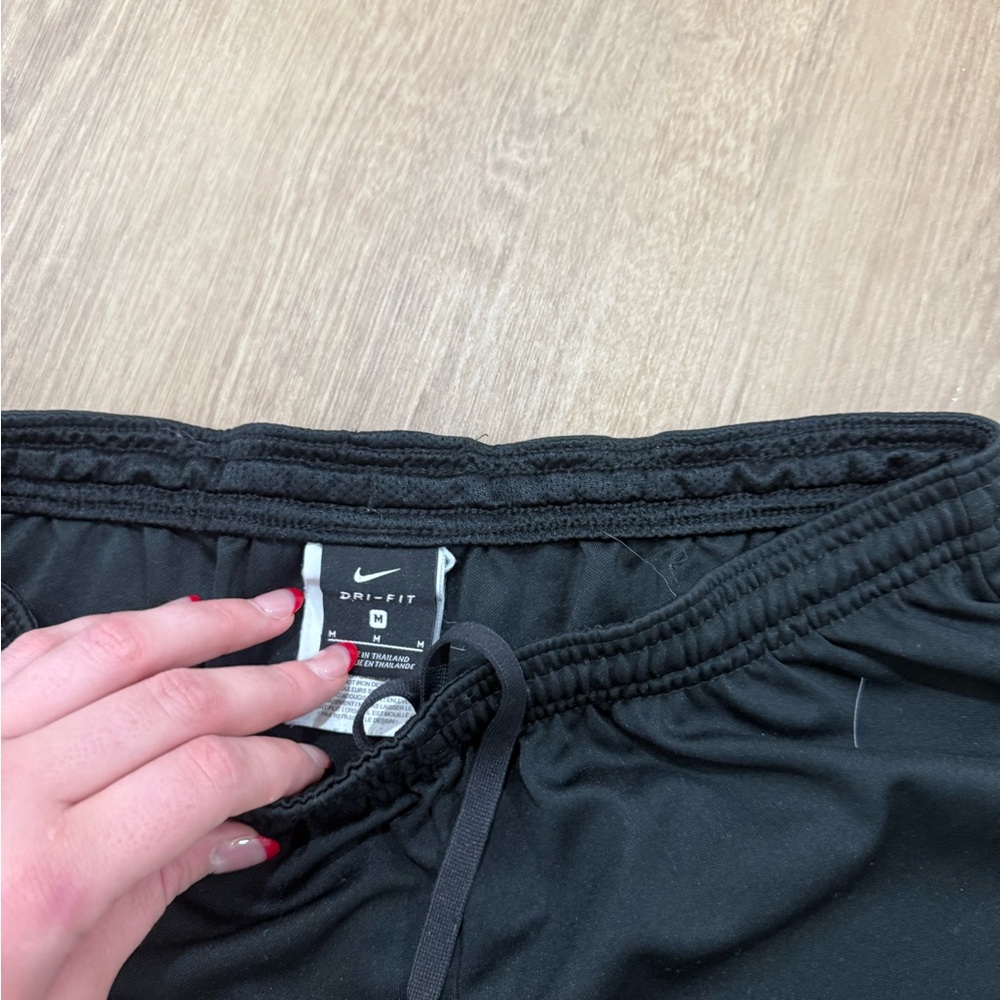 NIKE dri fit shorts S - Picture 5 of 6